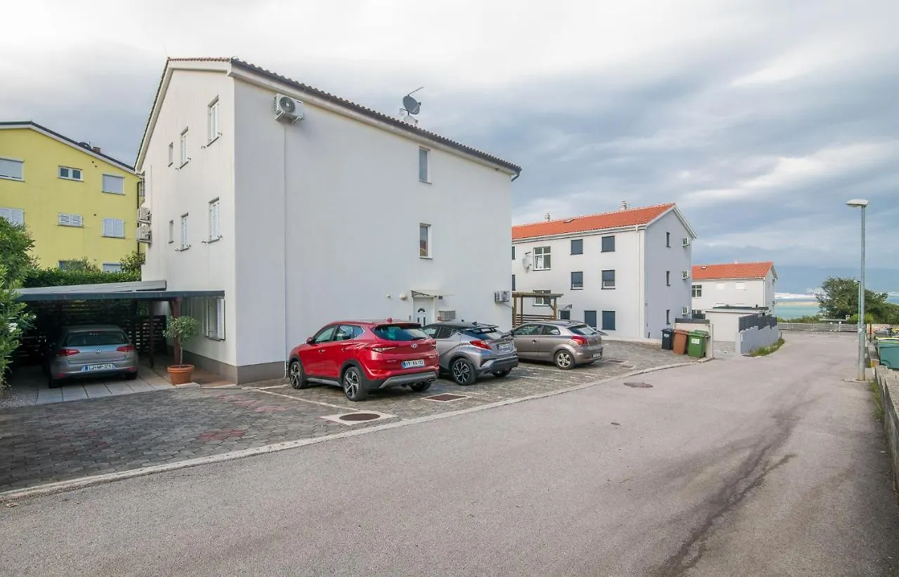 Apartment Drago Cizici 0*,  Croatia