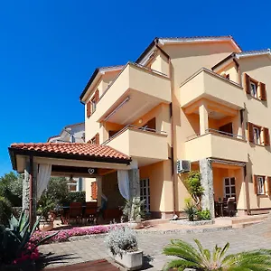 Omanovic Apartman